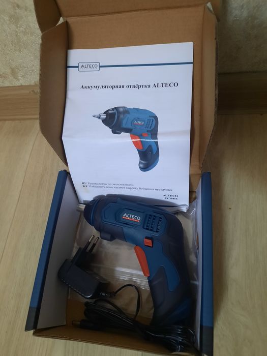 Электроотвертка   .