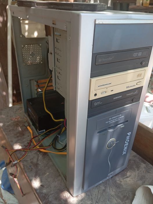 Блок питания Avt 550w материнская плата ddt2 кейс и 2 dvd rom