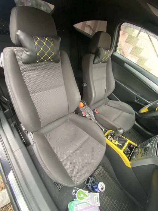 Opel astra h gtc 1.9 150 cp 2005