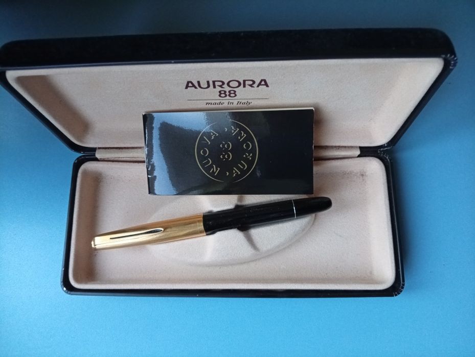 Stilou aurora peniță aur