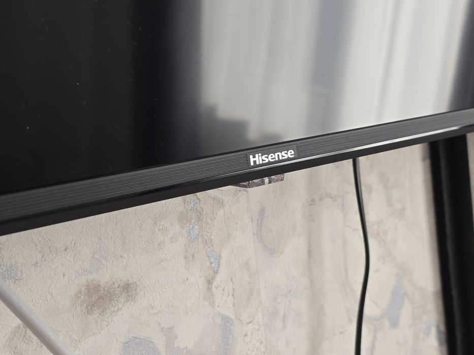 Televizor QLED Smart HISENSE 126cm