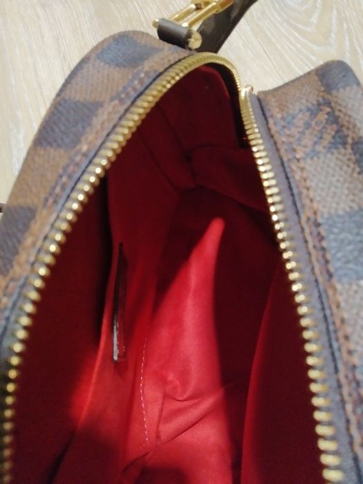 Geanta Louis Vuitton