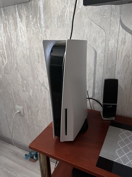 Сони Плейстейшн 5