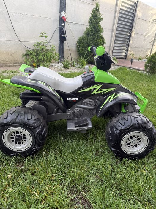 ATV Electric pt copii Peg Perego