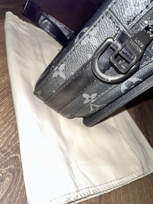 Черна чанта louis vuitton унисекс