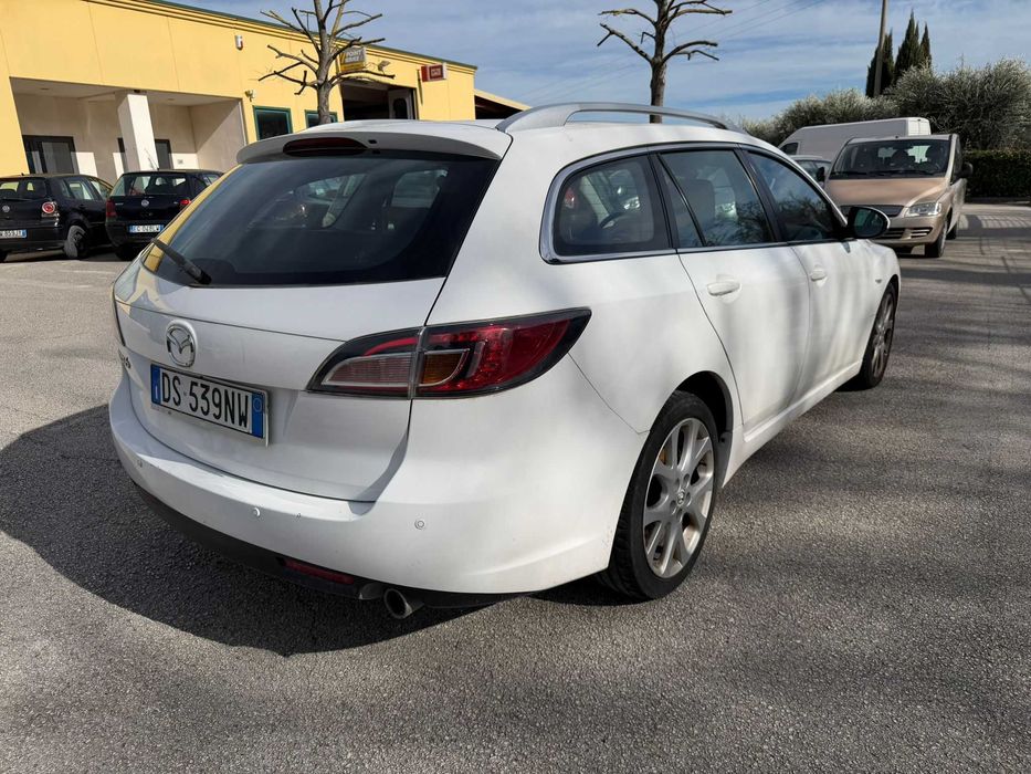 Продавам Мазда 6 на части