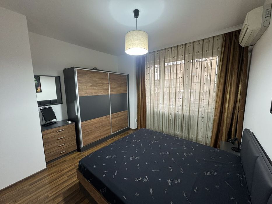 Продава се Тристаен апартамент в София, Медицинска академия - 107 кв.м за 2002 €/кв.м - Снимка #7