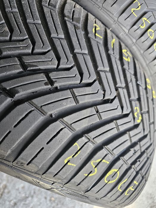 215 50 19 m+s continental allseason