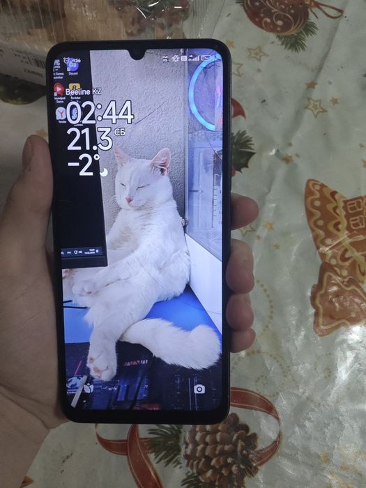 Продам POCO C65 поко