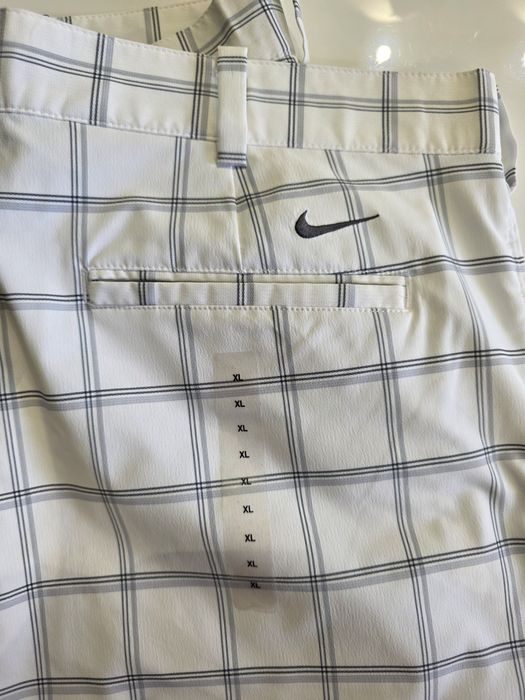 Pantaloni scurti Nike Polo marime XL