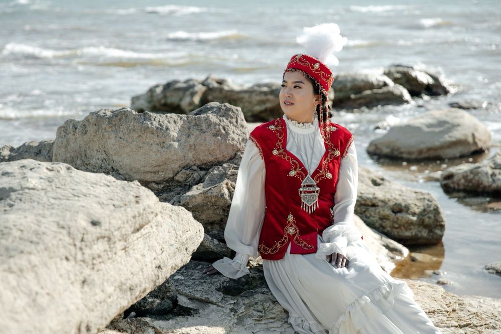 Бешпет,Кажекей сатылады.