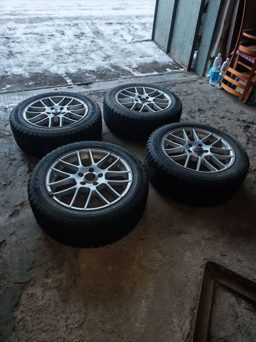 Продам диски с шинами