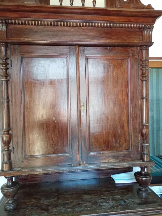 Антиквариат Шкаф