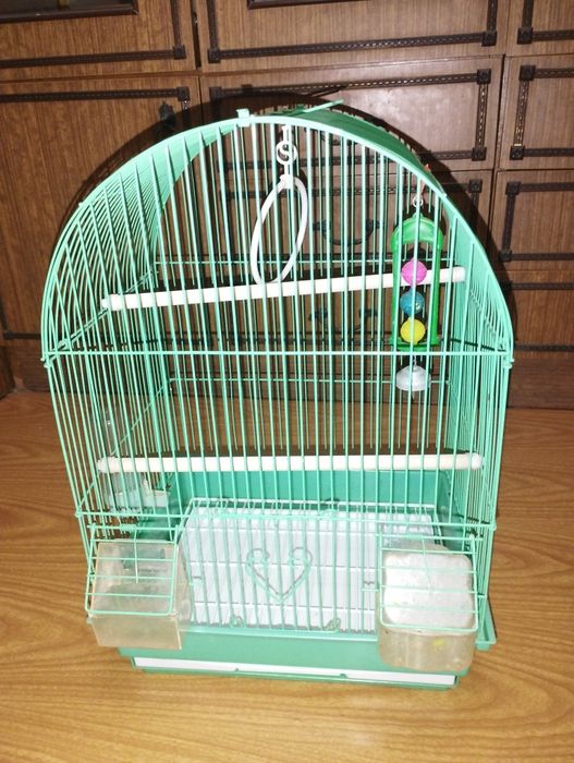 Клетка для попугая.
