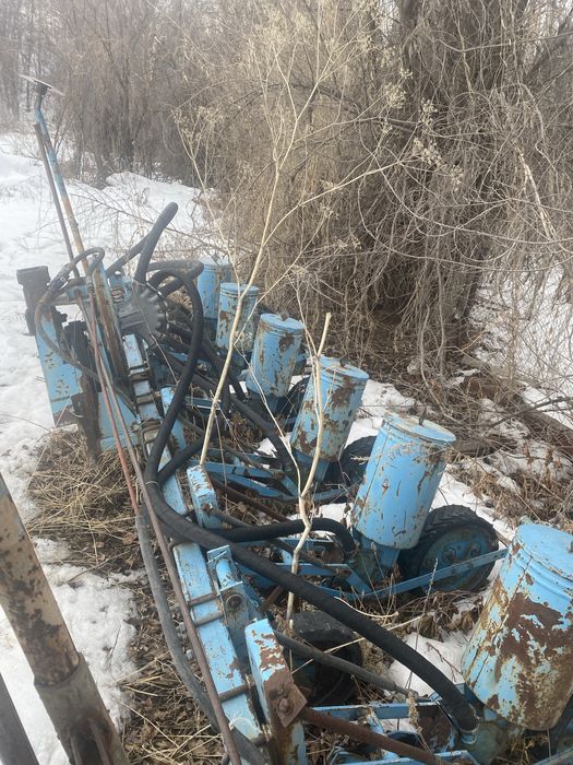 Пневмосеялка для семечек кукурузы