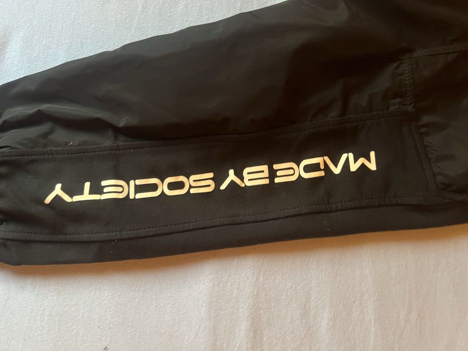 Made by society cargota