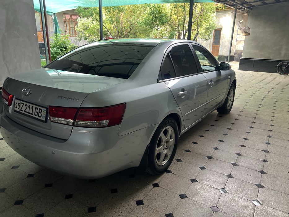 Sotiladi Hyundai Sonata