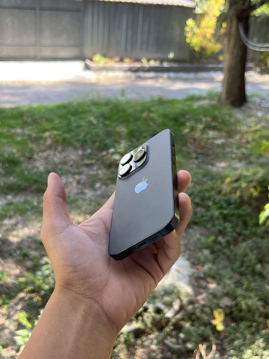 iPhone 15 pro 128гб а идеале