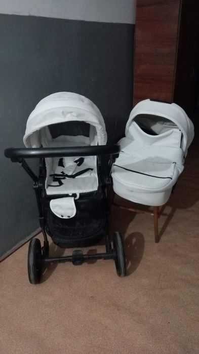 Продается коляска