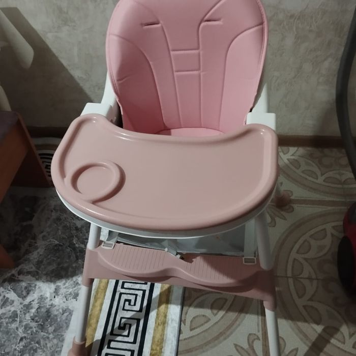 Продам детскийй стульчик. 5000