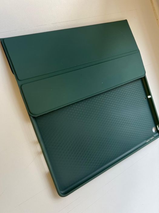 Vand iPad 9 [2021] ca nou si apple pencil gen 1 [2022], husa cadou