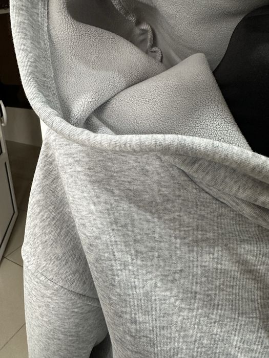 Утепленная толстовка