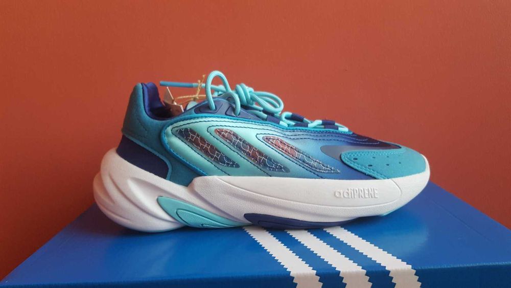 Adidas Ozelia - дамски маратонки