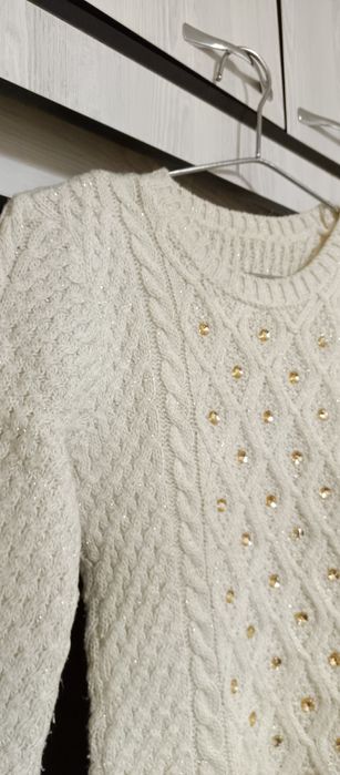 Женский свитер кофточка