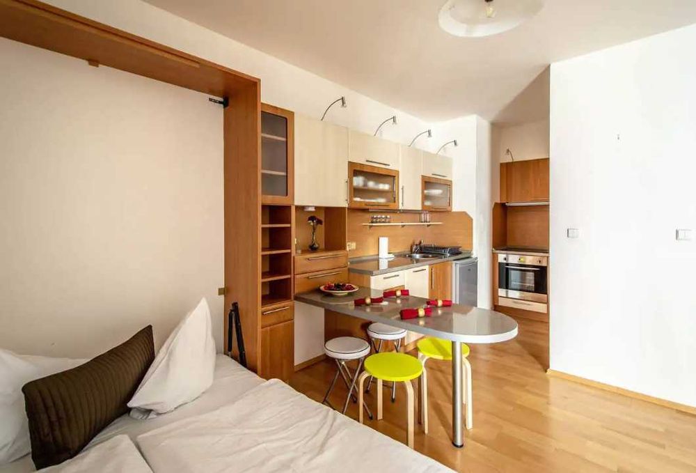 Дава се под наем Едностаен апартамент в Пловдив, Централна гара - 38 кв.м за 178.5 € - Снимка #2