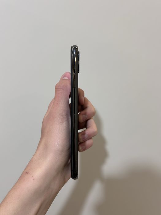 Продам Iphone Xs Max 512gb