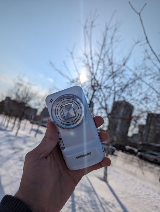 Samsung s4 zoom в норм состоянии