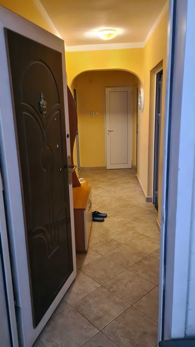 3 стаен апартамент в ж.к Орфей гр. Хасково