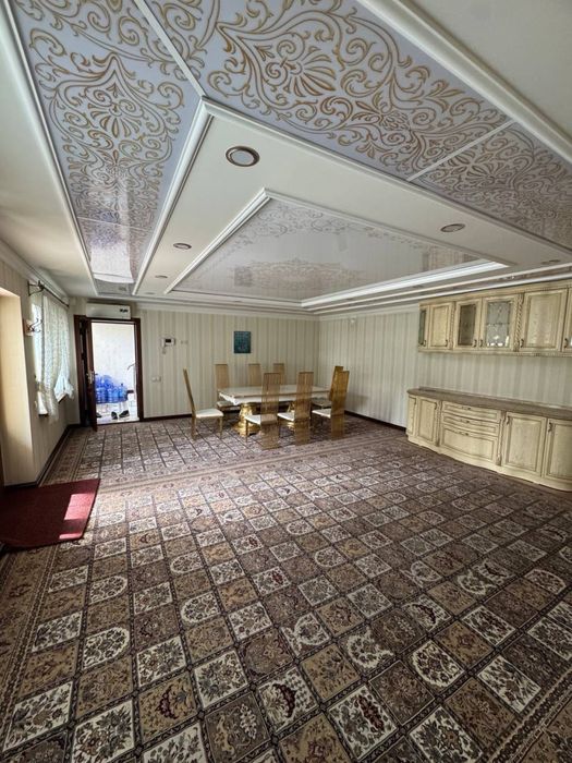 Енги 16 йиллик Бунёдкор махалла  7 сотих 9 хона Евроремонт