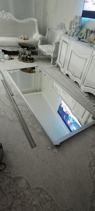 Большое зеркало 10тыс.тг.