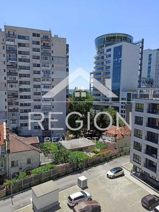 Дава се под наем Тристаен апартамент в Варна, Лятно кино Тракия - 90 кв.м за 648.21 € - Снимка #12