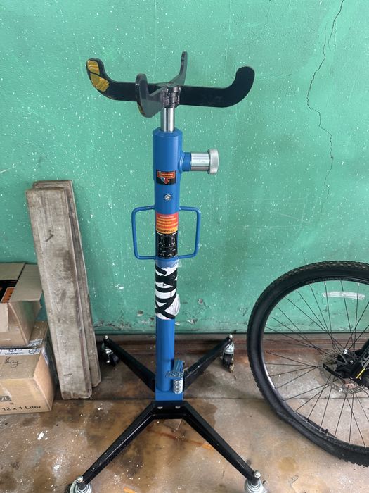 Трансмисионная стойка