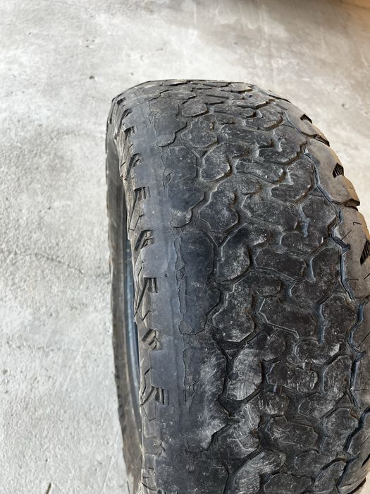 Продам старые шины 265/65 r17