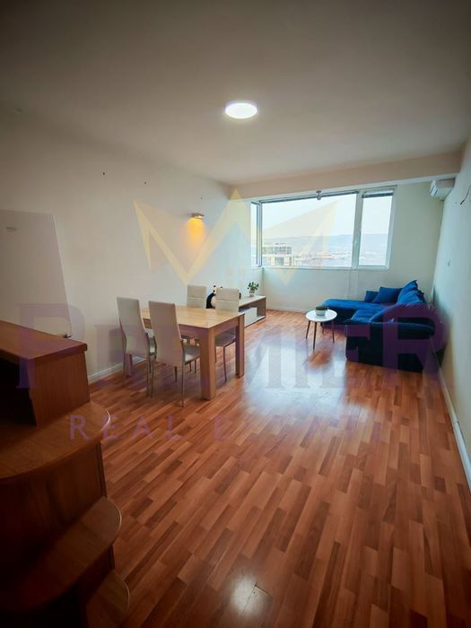 Продава се Тристаен апартамент в Варна, Операта - 100 кв.м за 1071 €/кв.м - Снимка #4