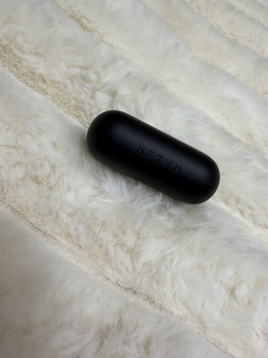 Vând căști Razer Hammerhead True pro Wireless Earbuds