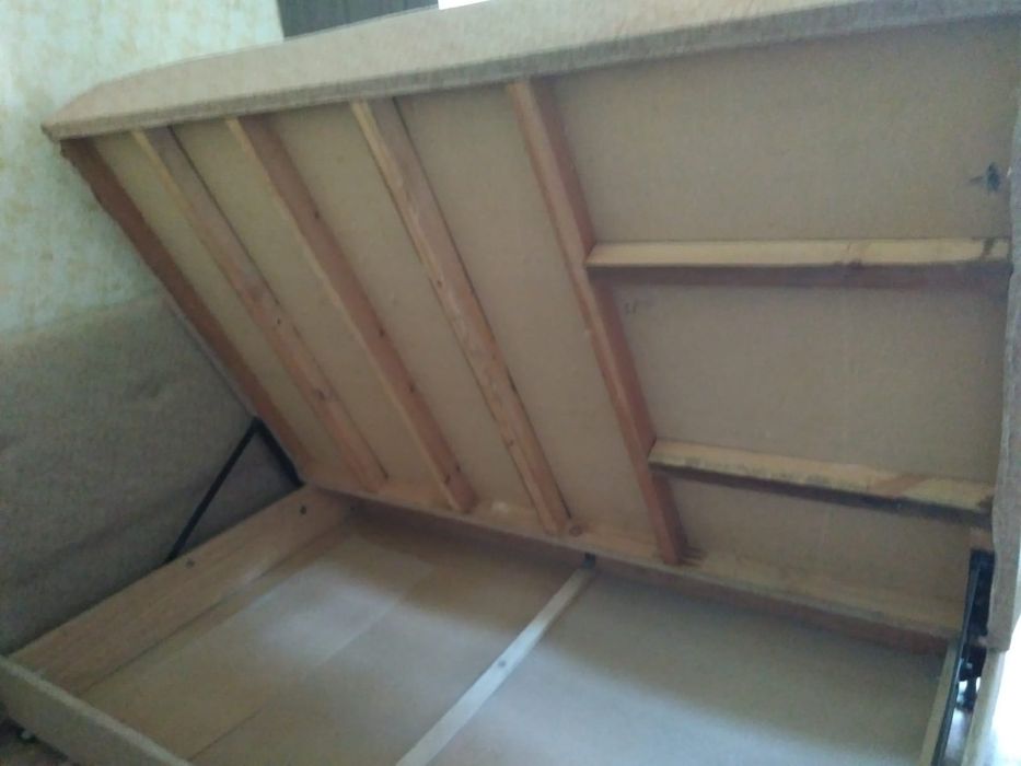 Кровать полуторка 35.000