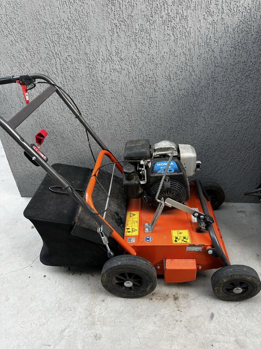 Husqvarna scarificator gazon S400 profesional