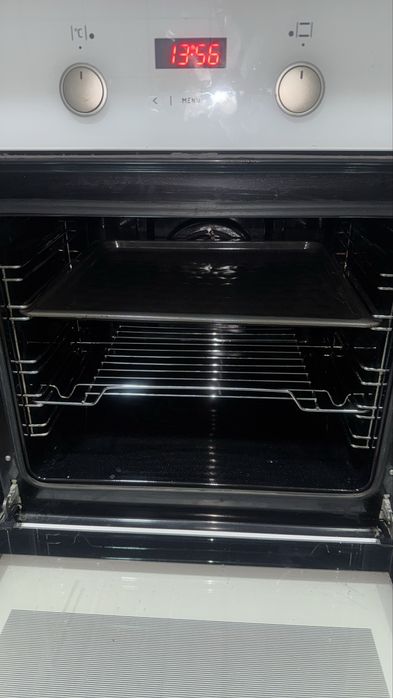 Продам встраиваемую духовку