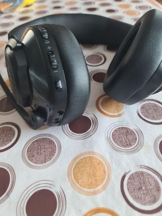 Casti JBL Quantum 400