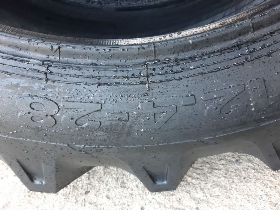 Cauciucuri noi 12.4-28 AGRICOLE de tractor U445 livrare rapida
