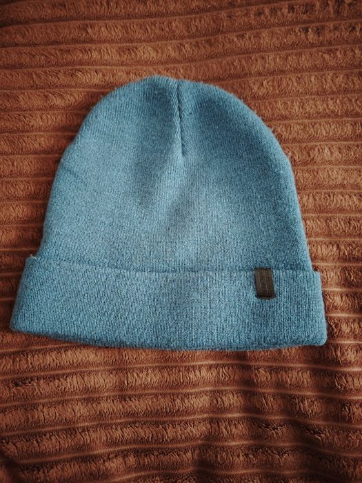 Мужские шапки 2 за 2000 тг