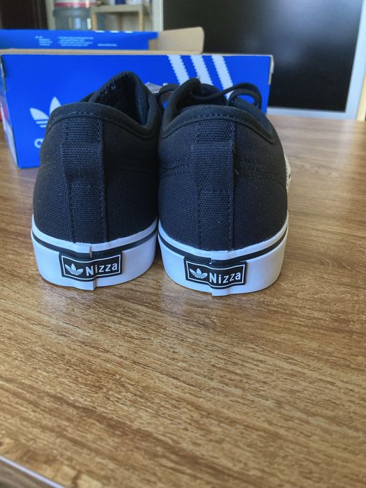 Оригинални маратонки Adidas Nizza