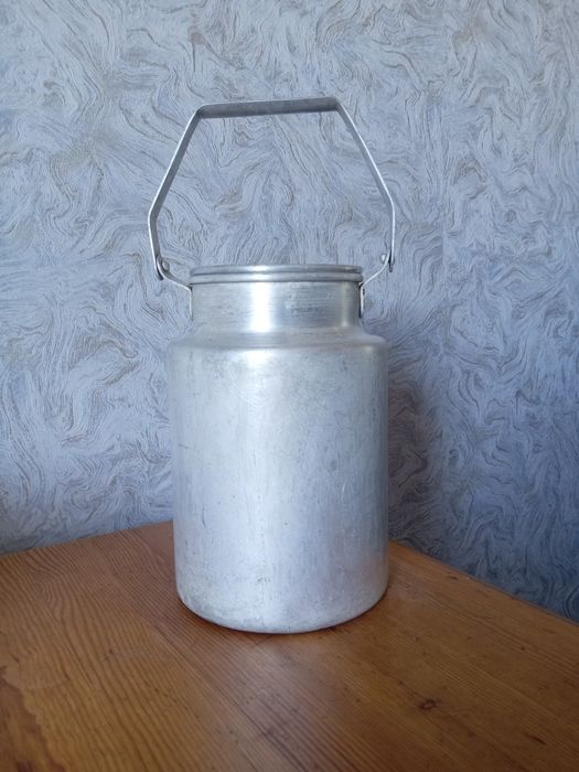 Бидон алюминиевый  4 литра.