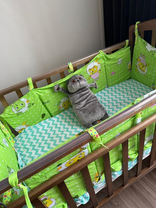 Детская кроватка