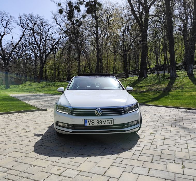 VOLKSWAGEN PASSAT B8 Limousine DSG Panoramic 
EURO 6