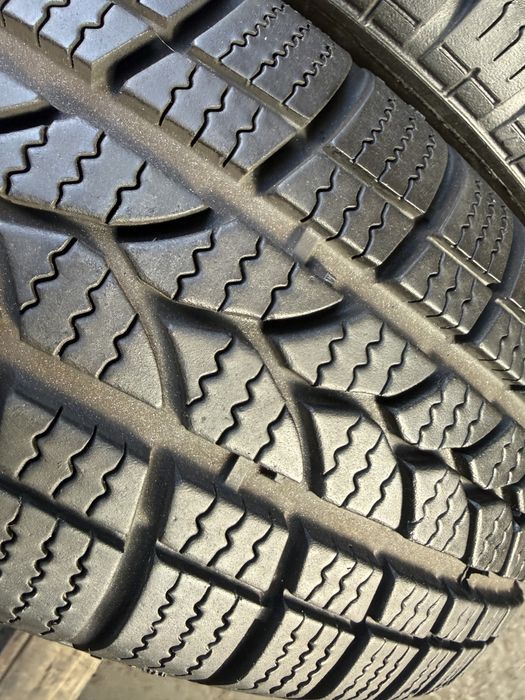 # 2x Anvelope iarna 175/70 r13 M+S - Riken Snow Time B2